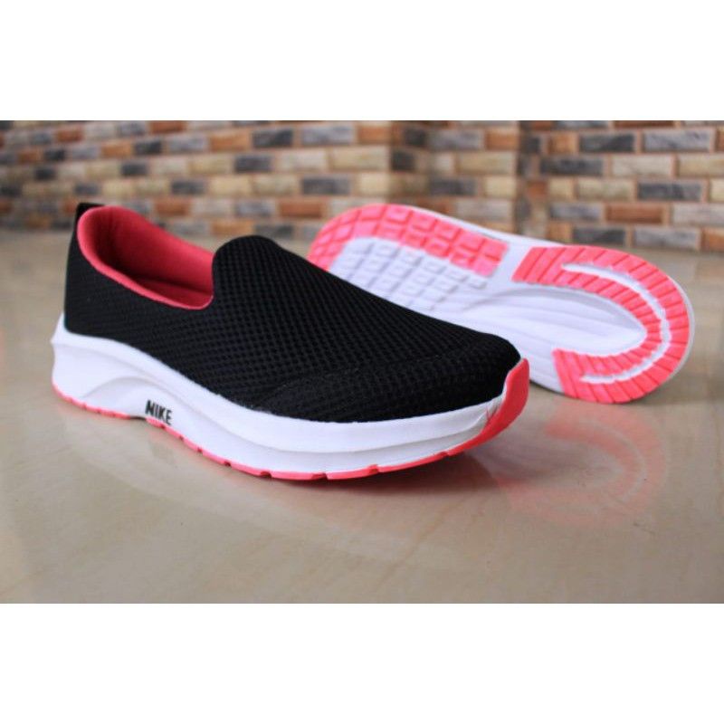 SEPATU FASHION SLIP ON WANITA/CEWEK/PROMO MURAH SIZE 36 37 38 39 402