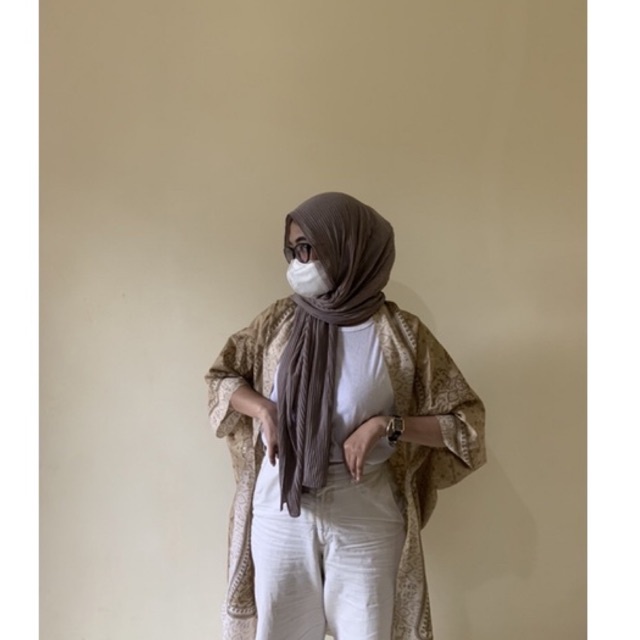 READY OUTER SCARF CARAMEL @MABELLO.ID