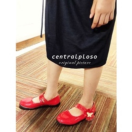 Sepatu Anak Perempuan Mengkilat Warna Merah