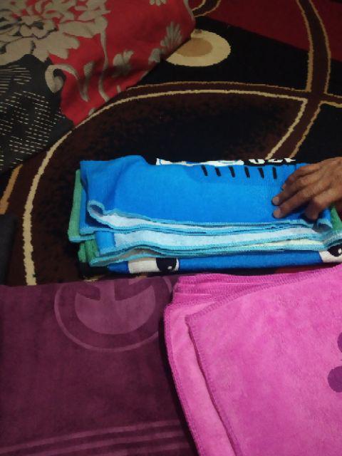 Handuk Karakter  Tipis Hm - Uk -/+ 70* 140 Cm