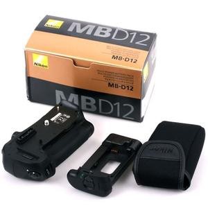 Nikon Battery Grip MB-D12 for Nikon D800 / D800E