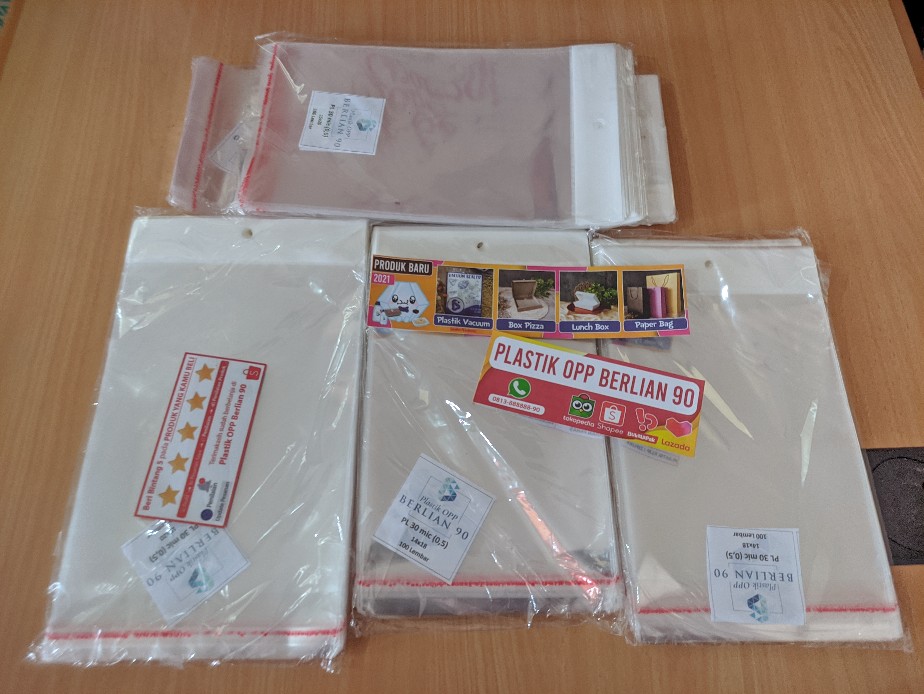Plastik Display 15 X 20 Cm / Plastik Opp Lubang / Plastik Aksessories Isi 100 Lembar