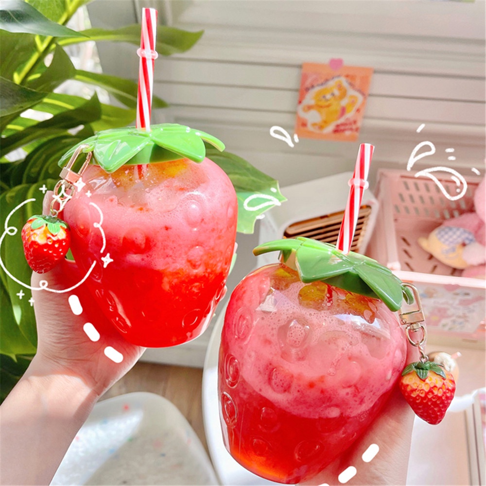 Botol Minum Susu Teh Bahan Plastik Motif Strawberry Dengan Sedotan Untuk Wanita