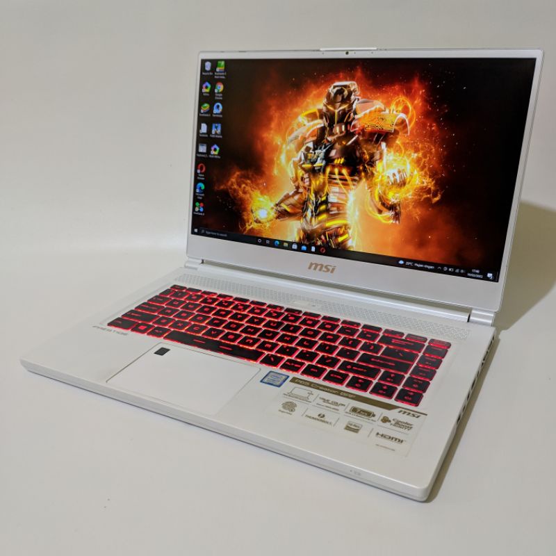 Raja Laptop gaming/editing Msi  p65 creator 8RF core i7 8750H - Dual vga Nvidia GeForce GTX 1070 Max-Q