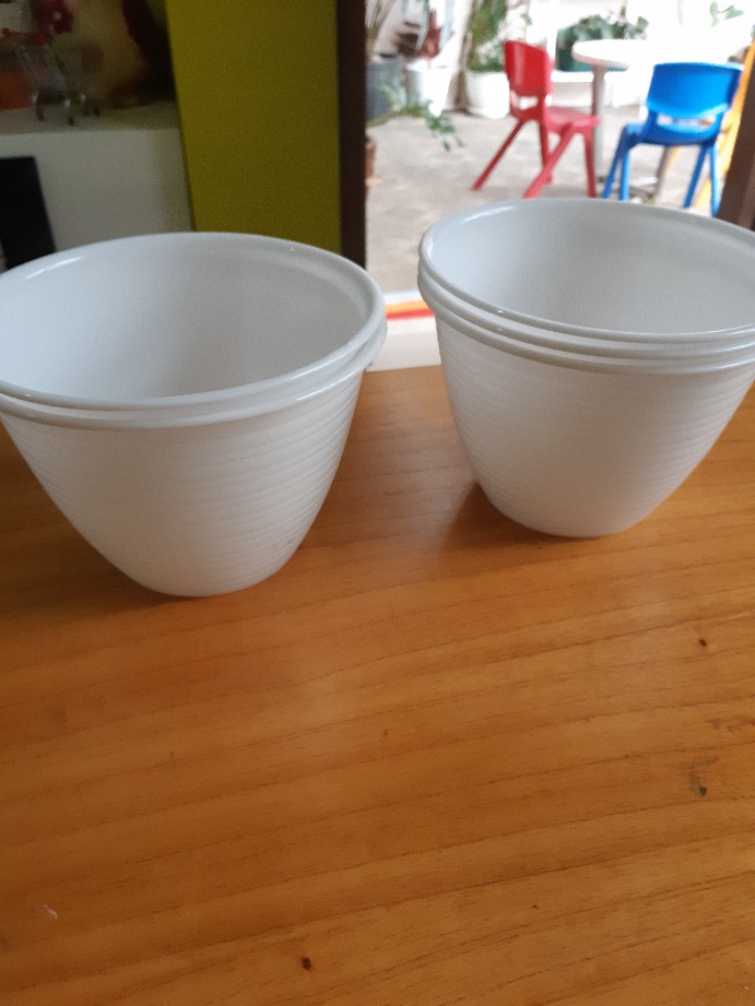 Pot Pagoda Mirip Tawon  Uk 20 (diameter +- 18 Cm) Murah!!