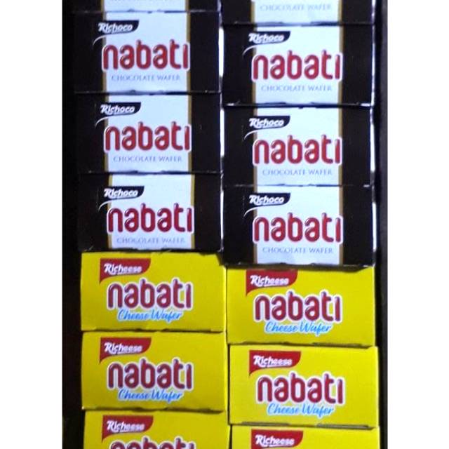 

Richeese Nabati Wafer Keju & Richoco Nabati Wafer Cokelat 20 x 8g