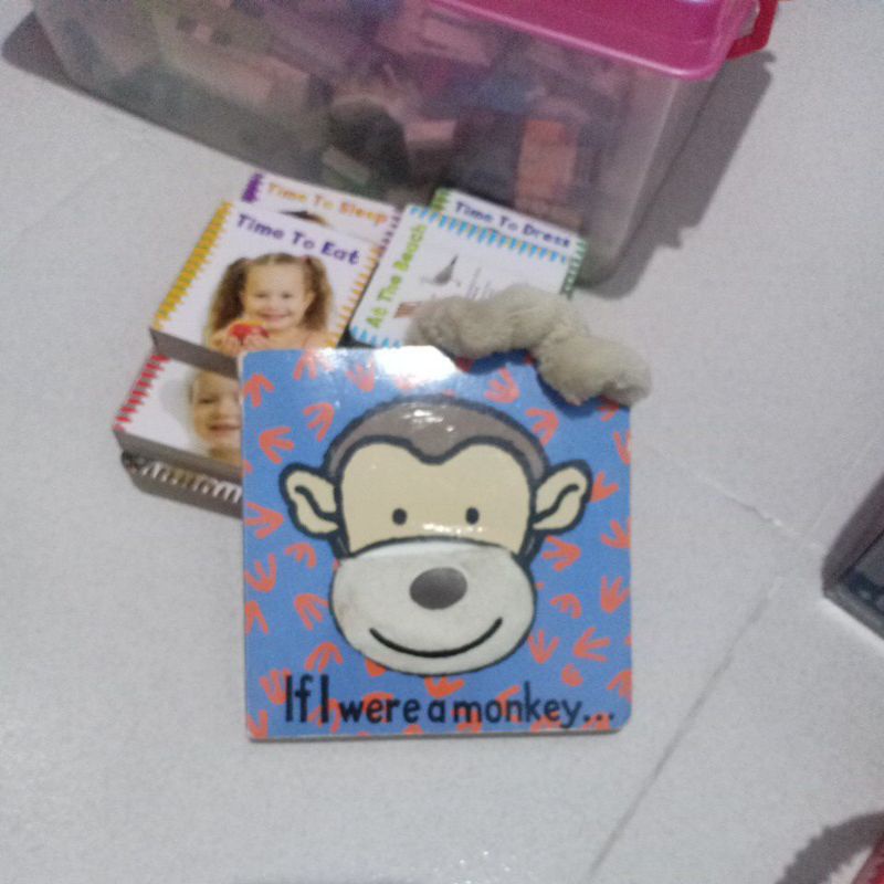 Preloved board book monyet