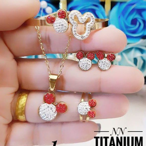 Titanium set perhiasan anak 1933m