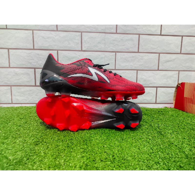 Specs accelerator Lightspeed II Pro Fg Black/Red Velvet