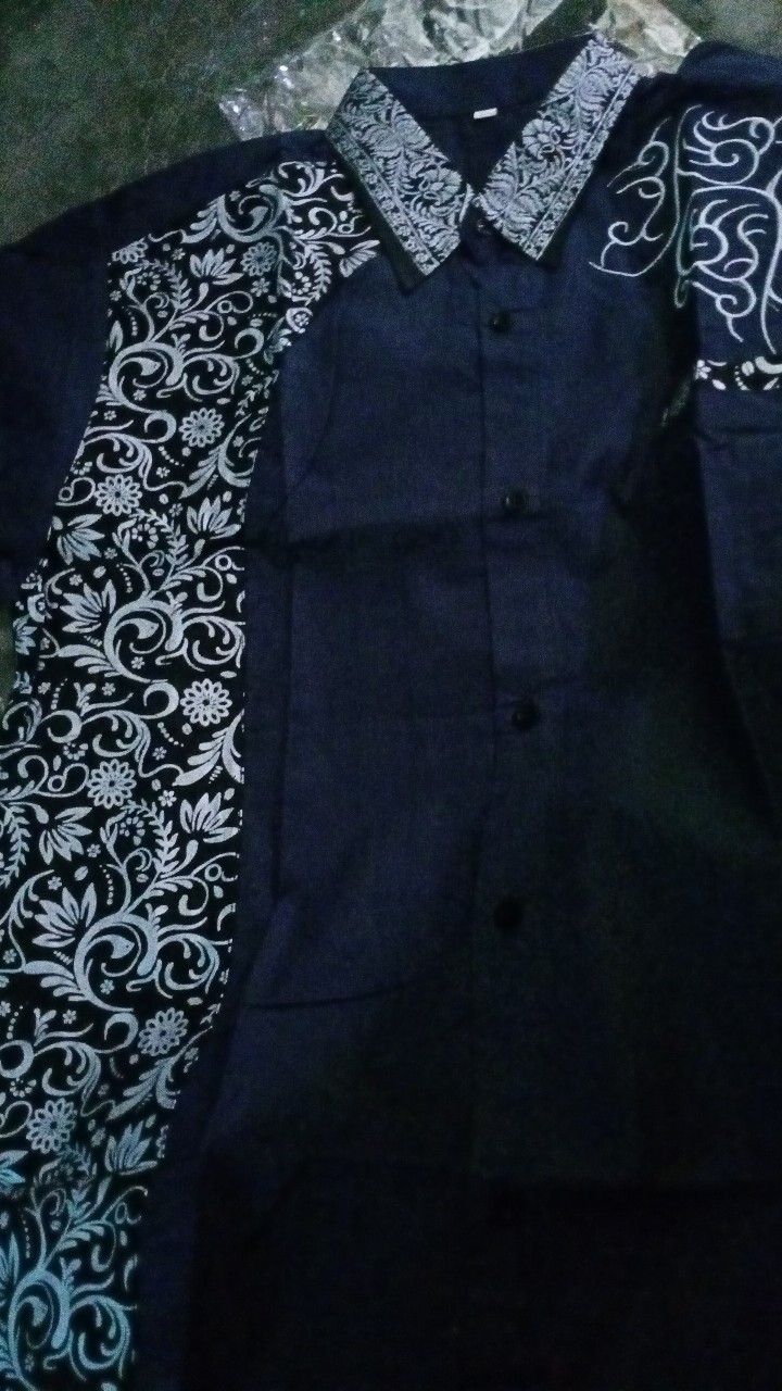 Kemeja Casual Lengan Pendek Atasan Pria Srikaha Buat Pria Sejati