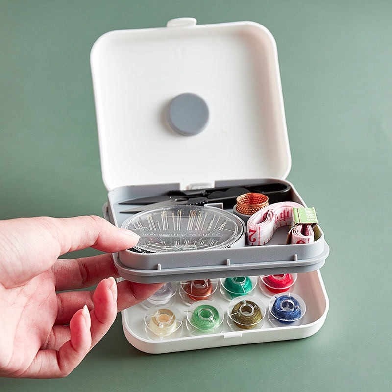 Sewing Kit Set Kotak Perlengkapan Menjahit Magnetic Benang Jarum Jahit