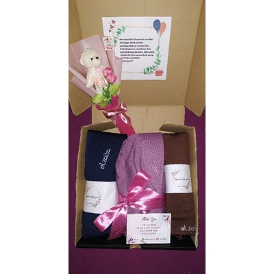 

HAMPERS GIFTBOX KADO SPECIAL CEWEK