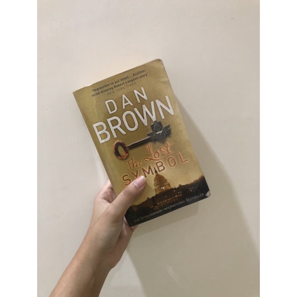 PRELOVED - THE LOST SYMBOL (DAN BROWN)