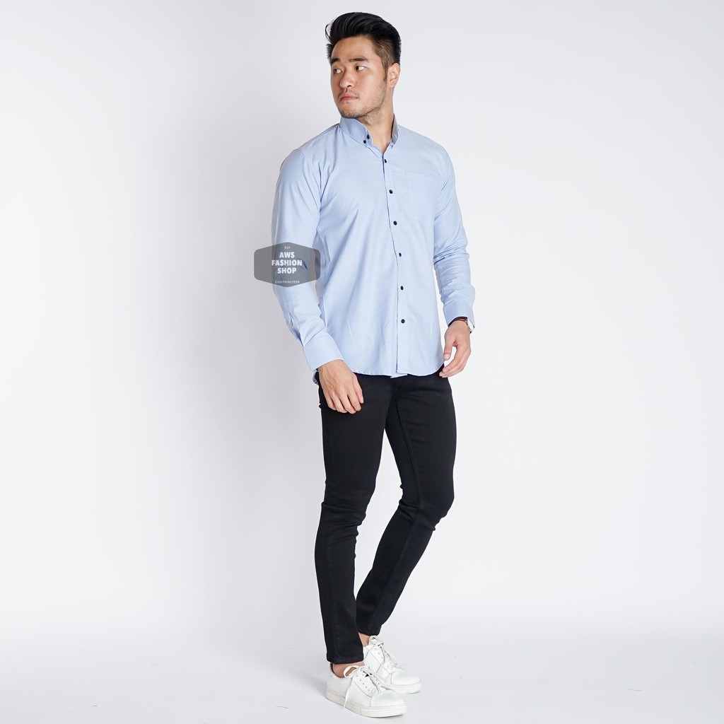 Baju Kemeja Lengan Panjang Pria Polos Oxford Biru Muda Soft Blue Casual Slimfit 3371