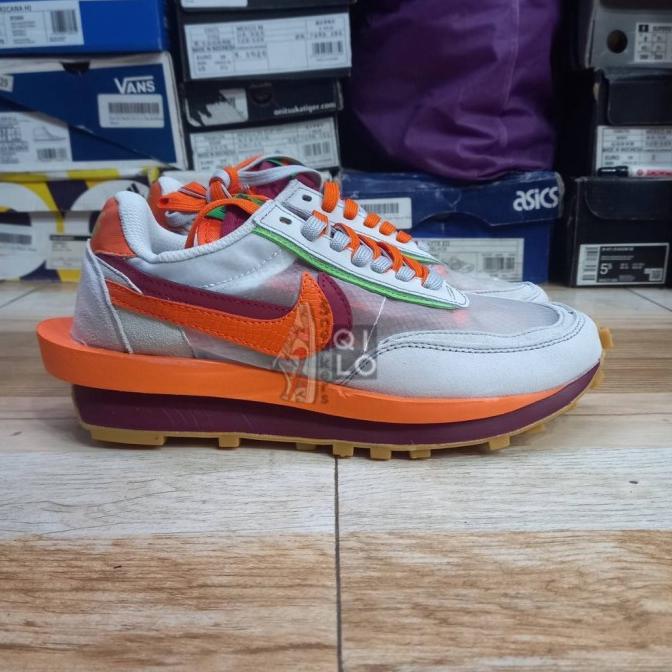 Sepatu Nike Sacai LD Waffle X CLOT