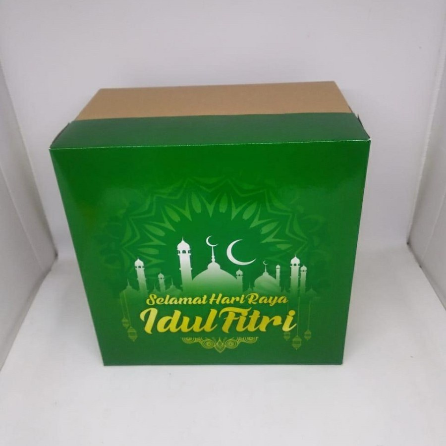 

(5 pcs)BOX KUE LEBARAN HIJAU UKURAN 22X22CM KOTAK PACKING HAMPERS IDUL FITRI DUS PARCEL BINGKISAN IED MUBARAK