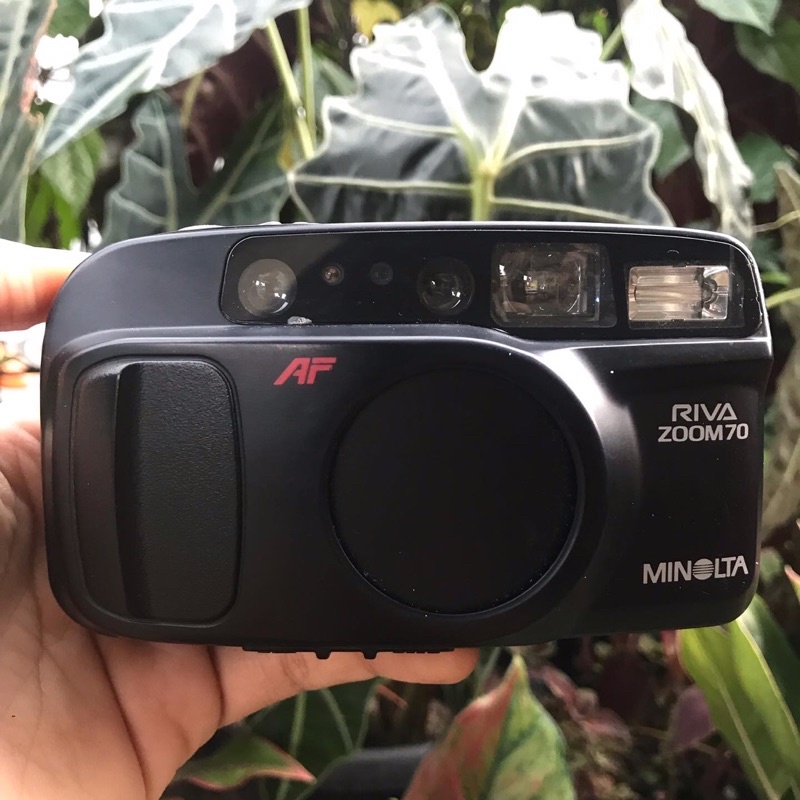 Minolta Riva Zoom 70