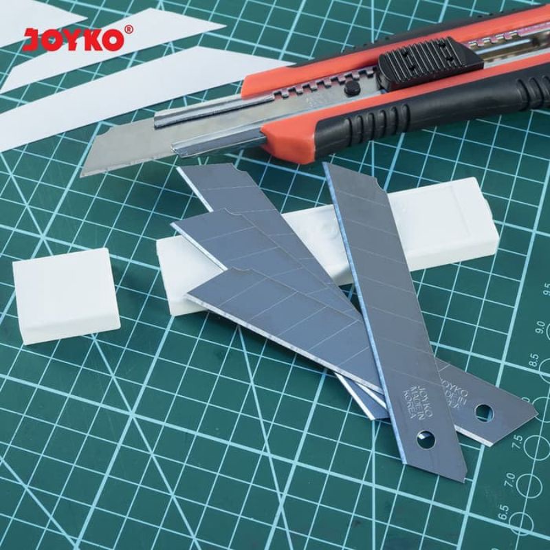 

CUTTER BLADE JOYKO L-150 | REFILL ISI CUTTER BESAR TAJAM, KUAT DAN TIDAK MUDAH PATAH | 1 TUBE 5 Pcs