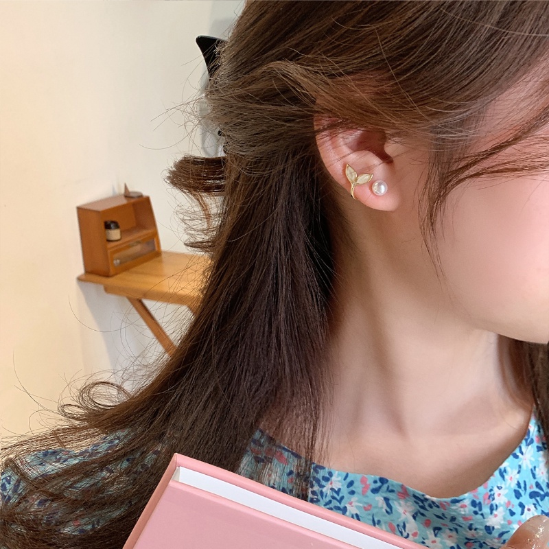 Anting Mutiara Fishtail Untuk Wanita Aksesoris fashion Korea