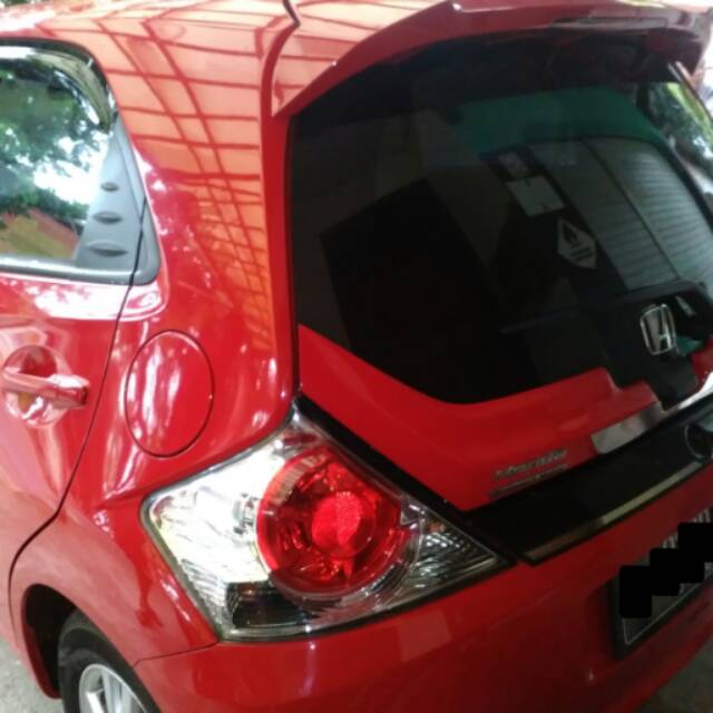 Ducktail honda Brio