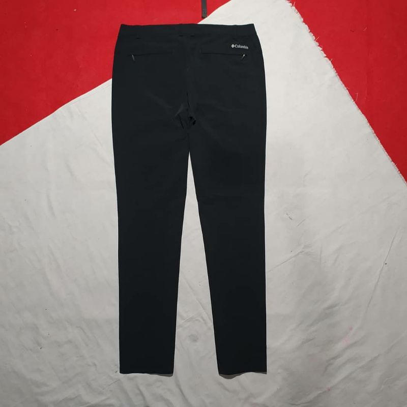 celana outdoor Columbia second