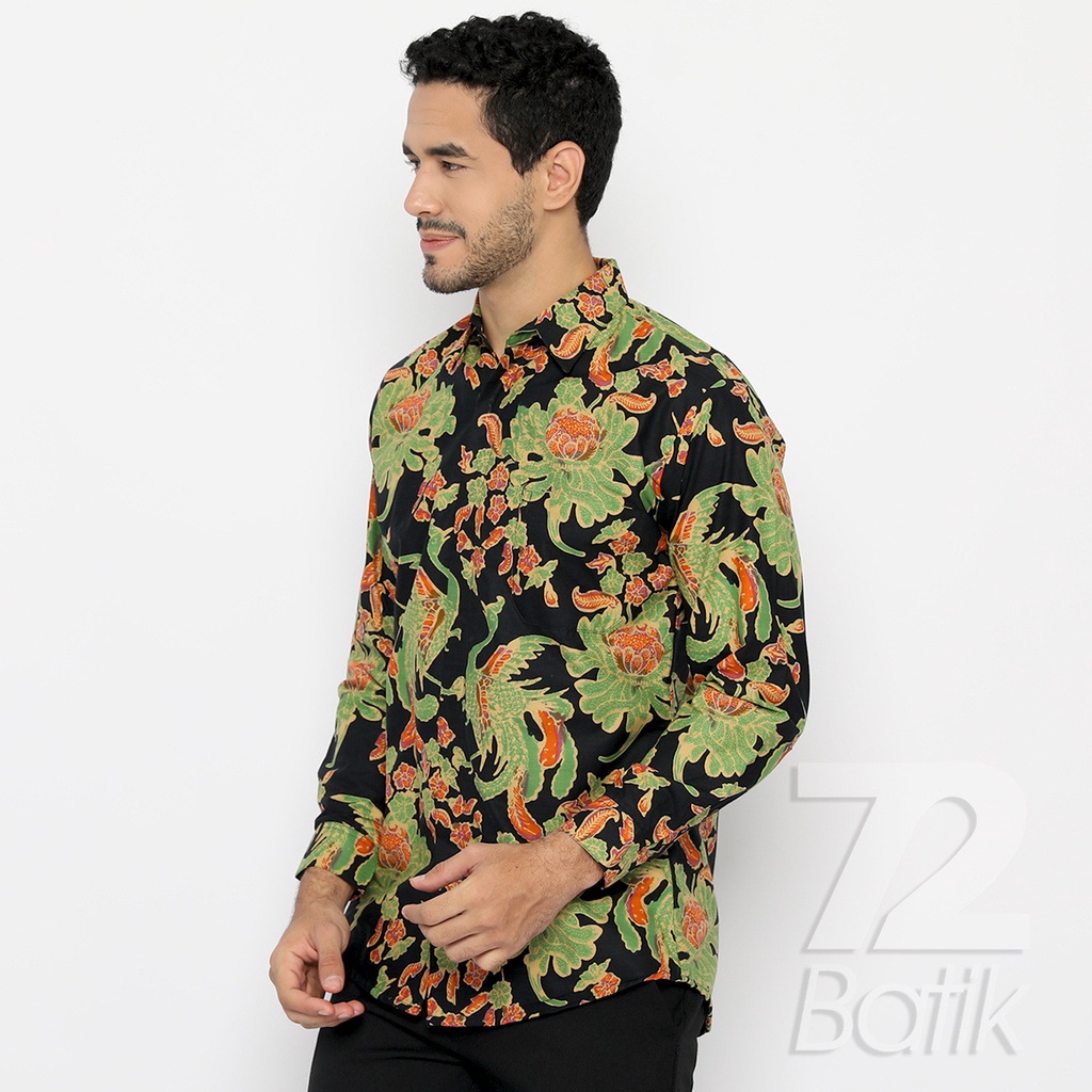 BATIK PRIA LENGAN PANJANG Kemeja Hem Slimfit Premium Motif Burung Warna Hitam Hijau 721017 CAP 72 - Baju Kemeja Atasan Pakaian Setelan Batik Pria Cowok Laki Laki Remaja Keluarga Kantor Lengan Panjang Modern Slimfit Slim Fit Premium Kekinian