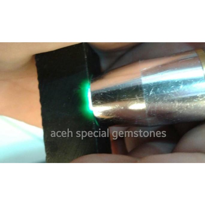,,,,,,,] bongkahan batu giok black jade _ asli aceh _