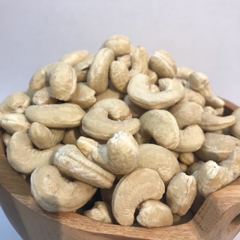 RAW CASHEW / METE / MEDE MENTAH 250Gram