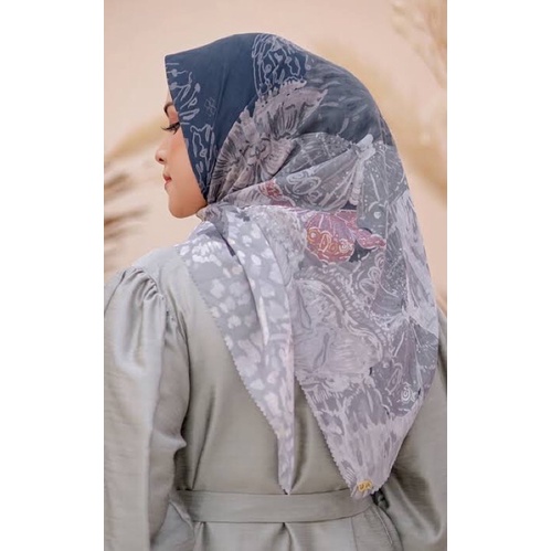 Preloved Buttonscarves farsha