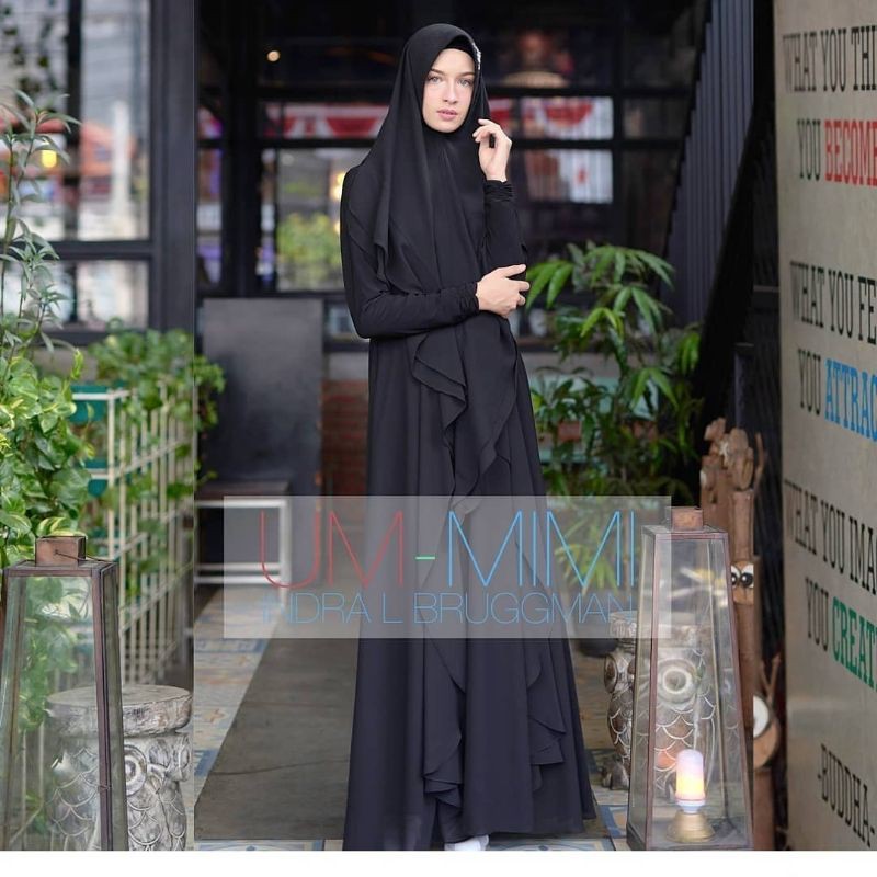 DAMISYA SYARI BY INDRA L BRUGGMAN