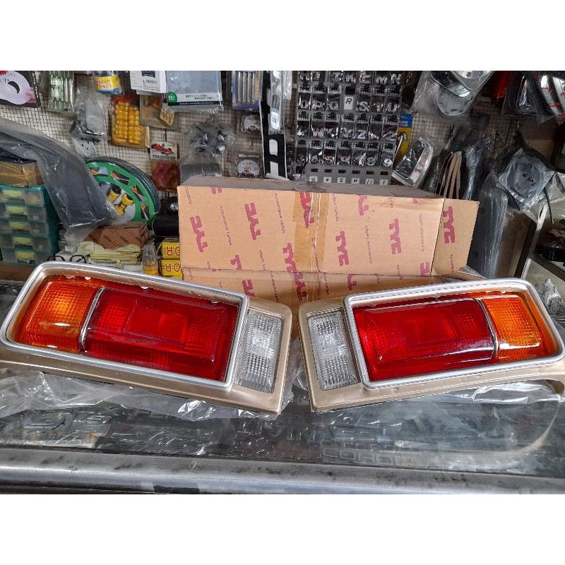 Lampu stop Corolla ke20