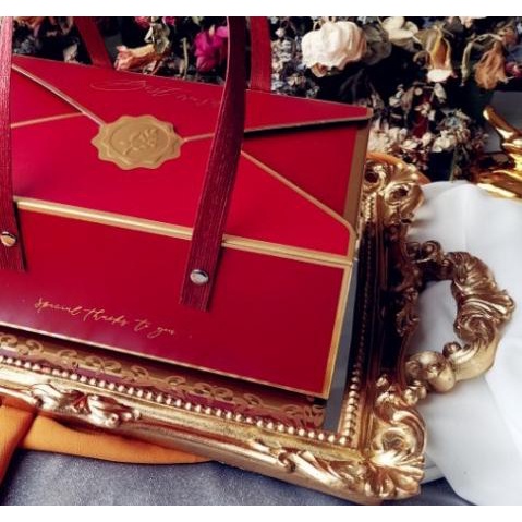 

☋ Big Size Paper Box/ Kotak Kado/ Bungkus Kado Amplop Jinjing Tali - Merah ♥