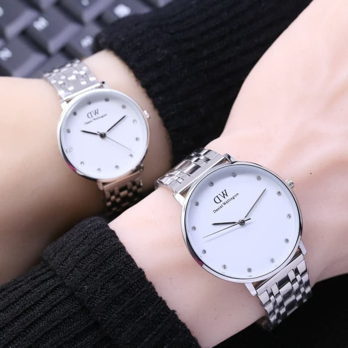 Jam Tangan Wanita / Cewek DW Couple Permata Rantai Silver White