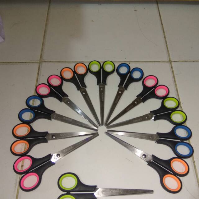 

Gunting uk sedang EMIGO SCISSORS EML-865BC HARGA EKONOMIS