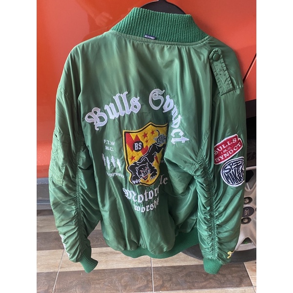 jaket bulls syndicate