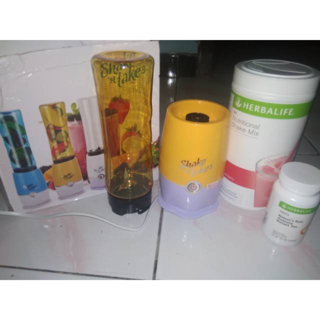 

Promo ya pembelian shake 1 kaleng & teh NRG 1 kaleng free blender