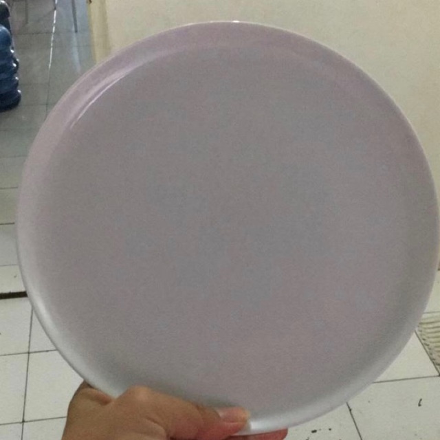 Piring keramik putih ceper