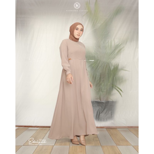 Edelyne Dress by Nadheera Luxury