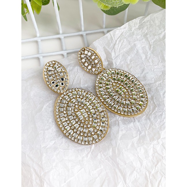 LRC Anting Tusuk Fashion Diamond Alloy Pearl Studded Geometric Earrings F71702