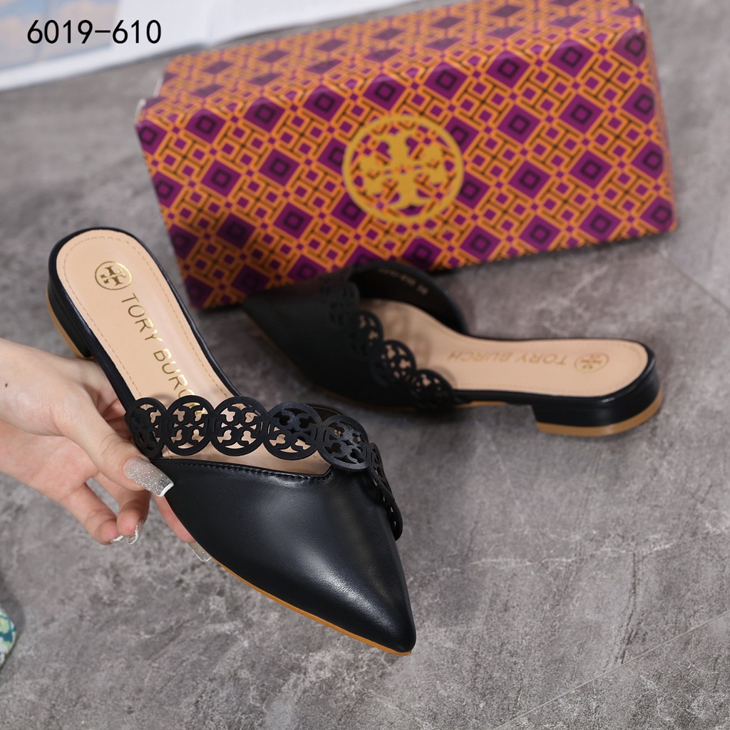 TB Leather Flat Mules 6019-610