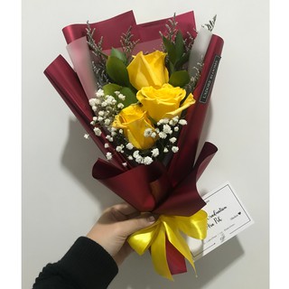 Bunga Graduation / 3 Rose Bouquet / Bunga Wisuda / Simple ...