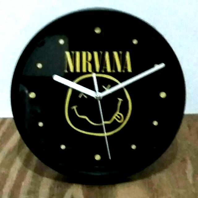 Jam Dinding NIRVANA