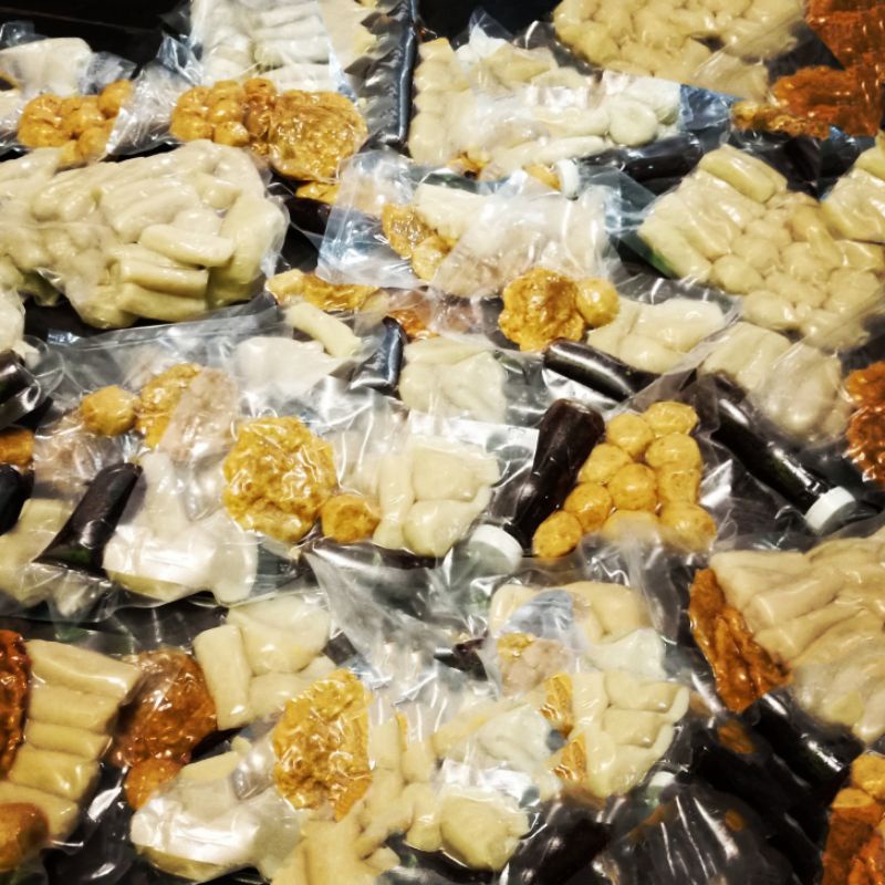 

Pempek tenggiri isi 25 pcs