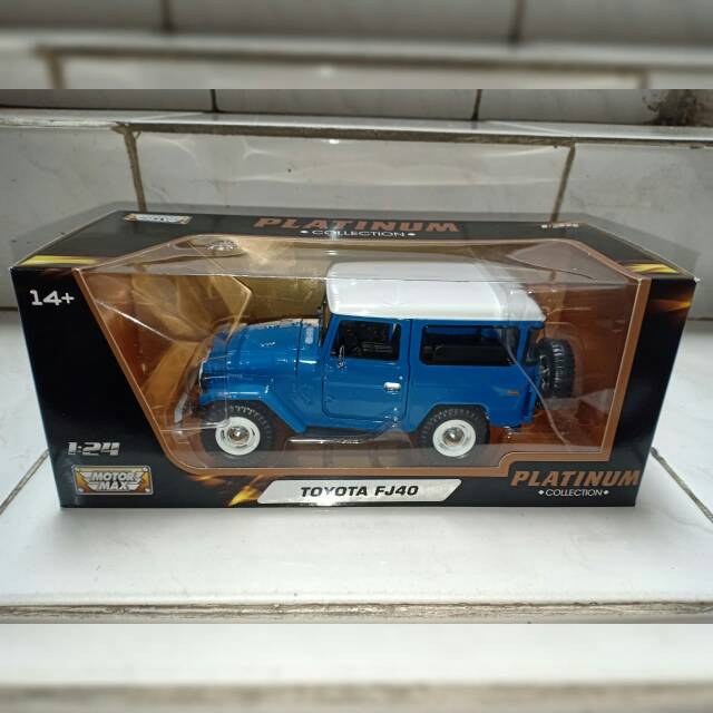 Motormax
Toyota Land Cruiser FJ40