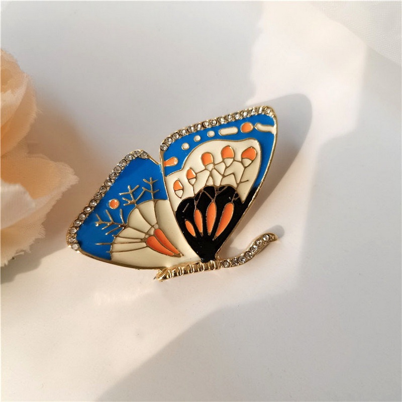 Bros Pin Enamel Desain Hewan Bunga Mawar Butterfly Birds Gaya Korea Untuk Aksesoris Pakaian