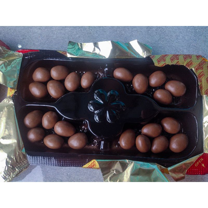 

Coklat Kacang Almon Asli