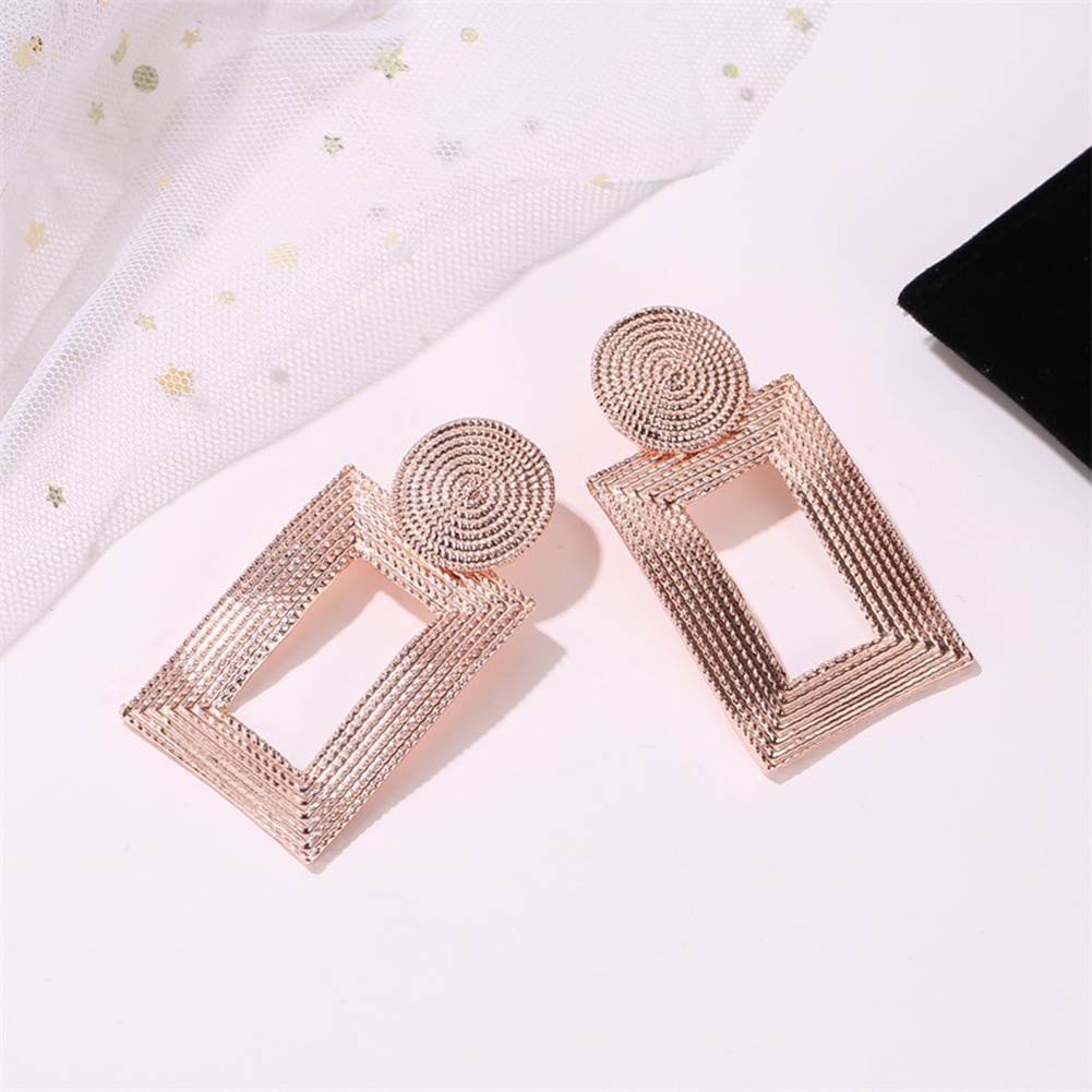 Hu Hu Hu Hu Hu Alat Bantu Pasang Kacamata♡ Anting Stud Bentuk Persegi Panjang Geometris Model Hollow Untuk Wanita