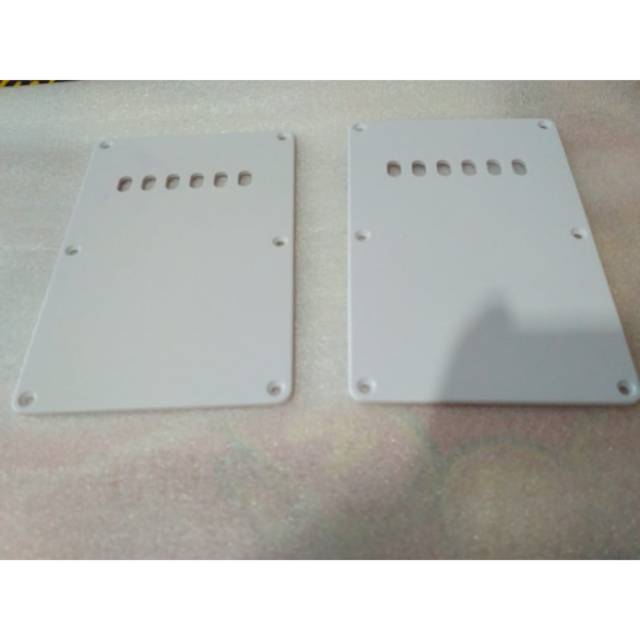 tutup tremolo fender