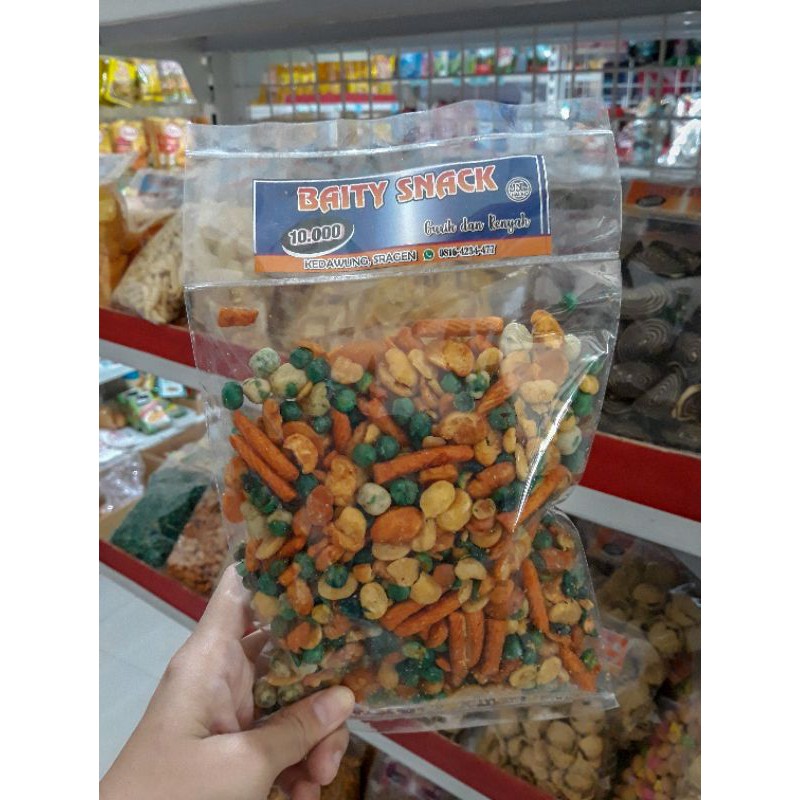 

Baity Snack : Kacang Campur