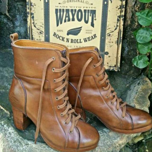 Boots Wanita Authentic Leather Wayout Rocknroll Preloved